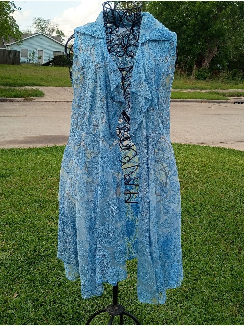 2/$10 Vintage Light Blue Lace Ruffle Vest Cardigan Dress Large